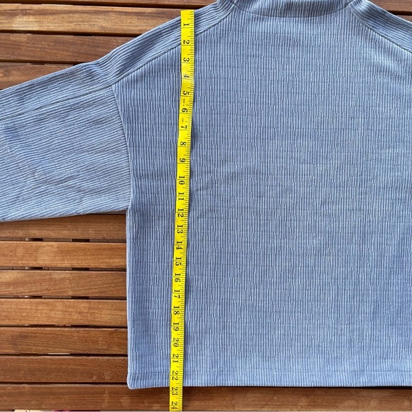 NWT MADEWELL ~ Comfy Blue-Grey Textured Long-Sleeve Mock Turtleneck ~ Size Small - Picture 4 of 6